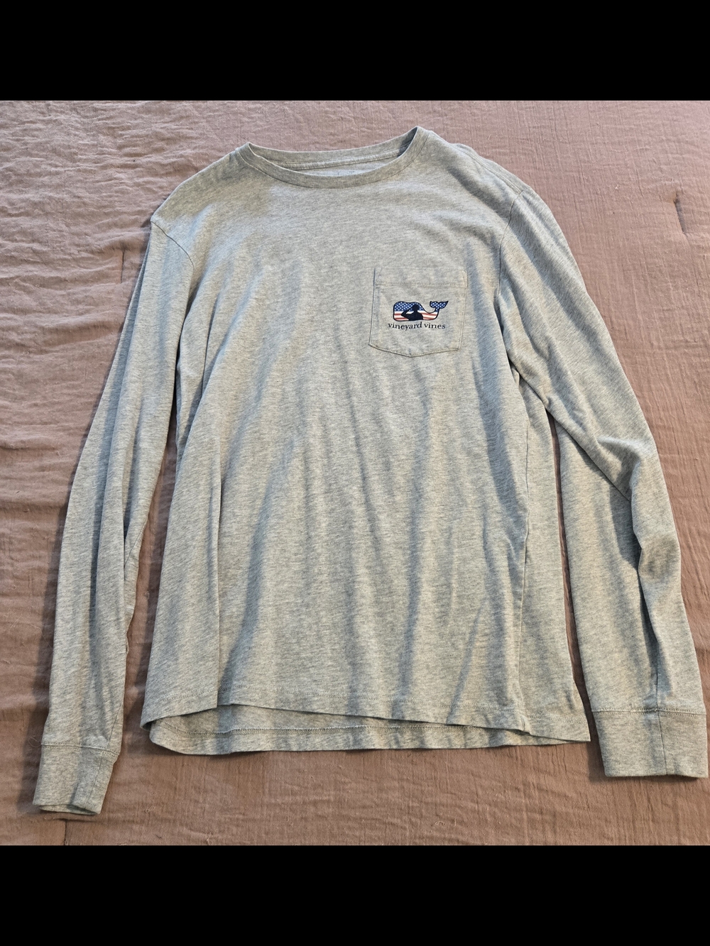 Vineyard Vines Light Gray Long Sleeve Pocket Tee